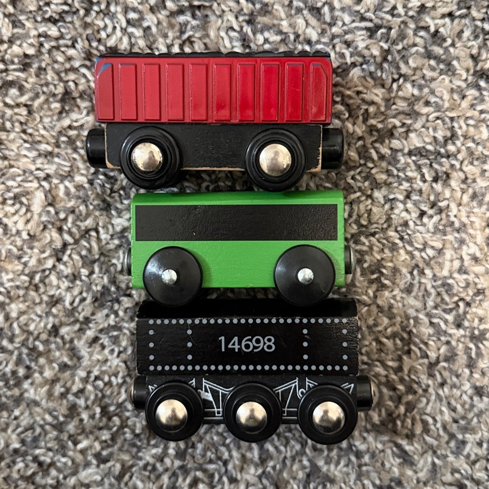 Wooden Magnet Trains - Picture 5 of 9